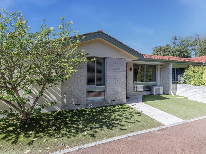 2/4 Brittain Street, Como
