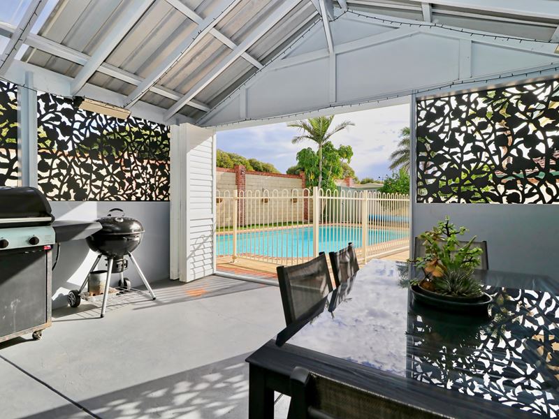 12 Meadow Court, Cooloongup