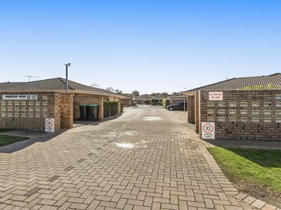 32/15-17 Ashford Avenue, Rockingham WA 6168