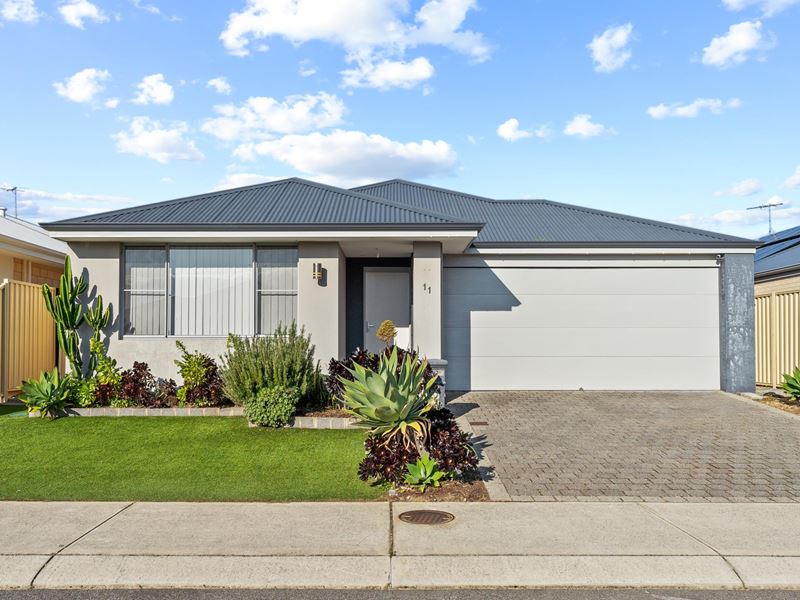 11 Angelite Street, Wellard WA 6170