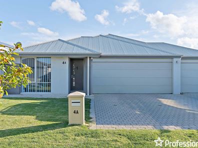 4 Lomond Way, Seville Grove WA 6112