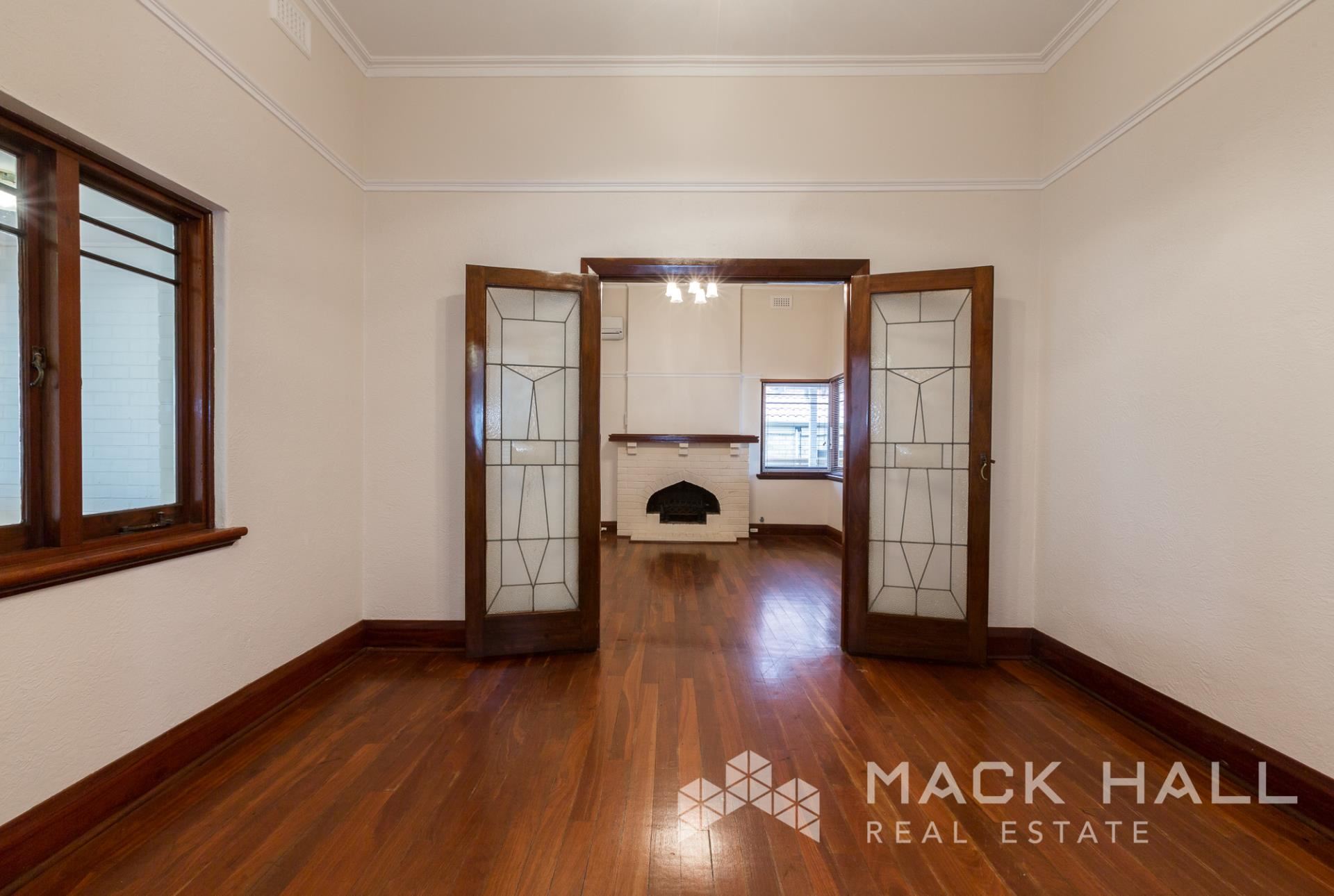 128 Forrest Street, Fremantle WA 6160