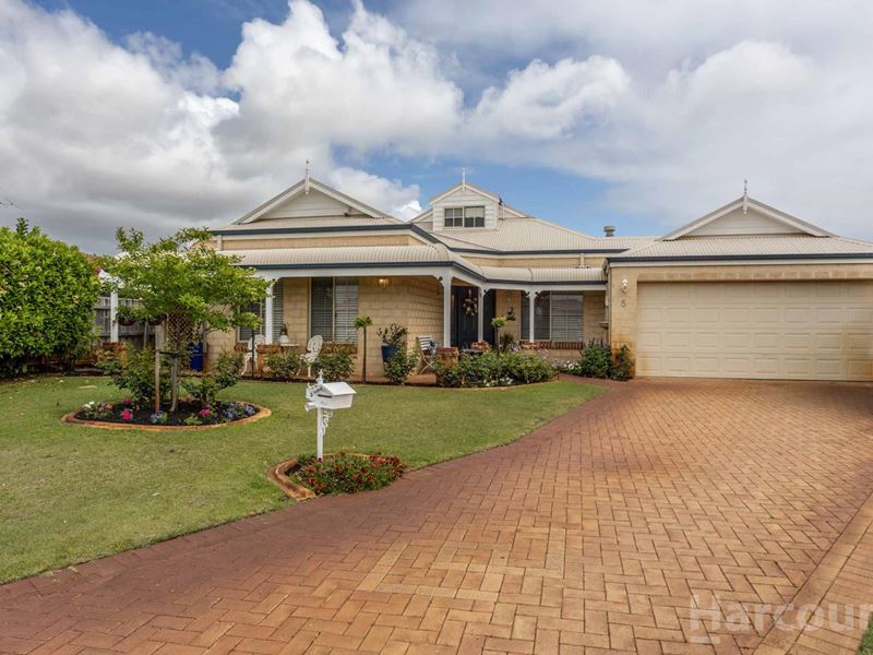 5 Devlin Grove, Landsdale WA 6065