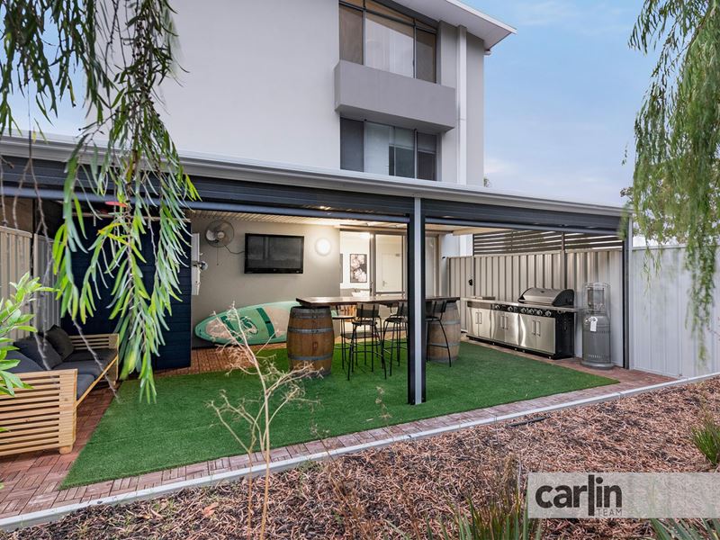 1/7 Groves Ave, Attadale