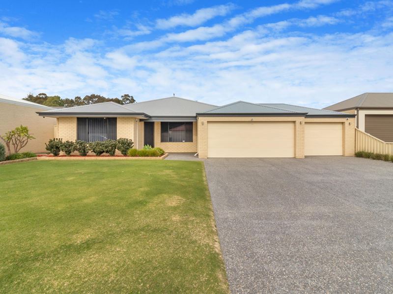 82 Myerson Crescent, Maida Vale