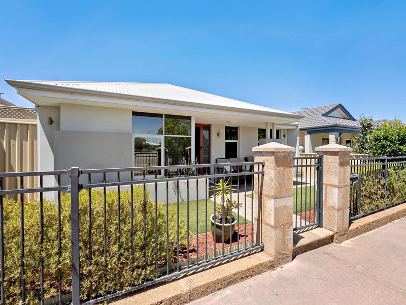 13 Piesley Street, Hammond Park