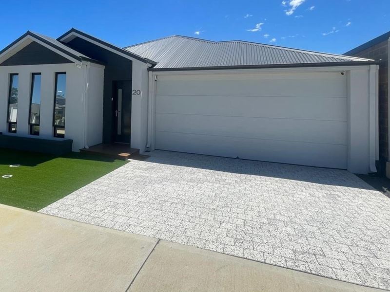 20 Deepwater Way, Lakelands