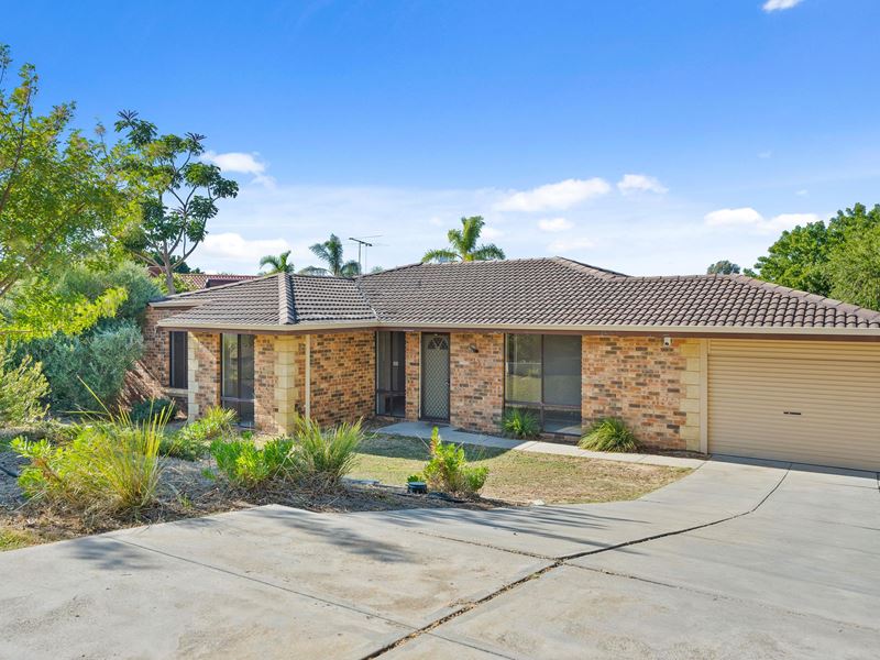 11 Wisteria Parade, Edgewater