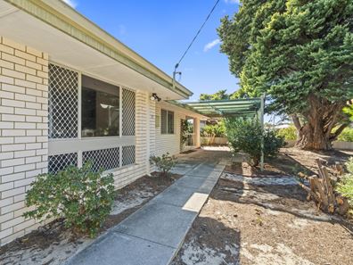 5 Allawah Court, Armadale WA 6112