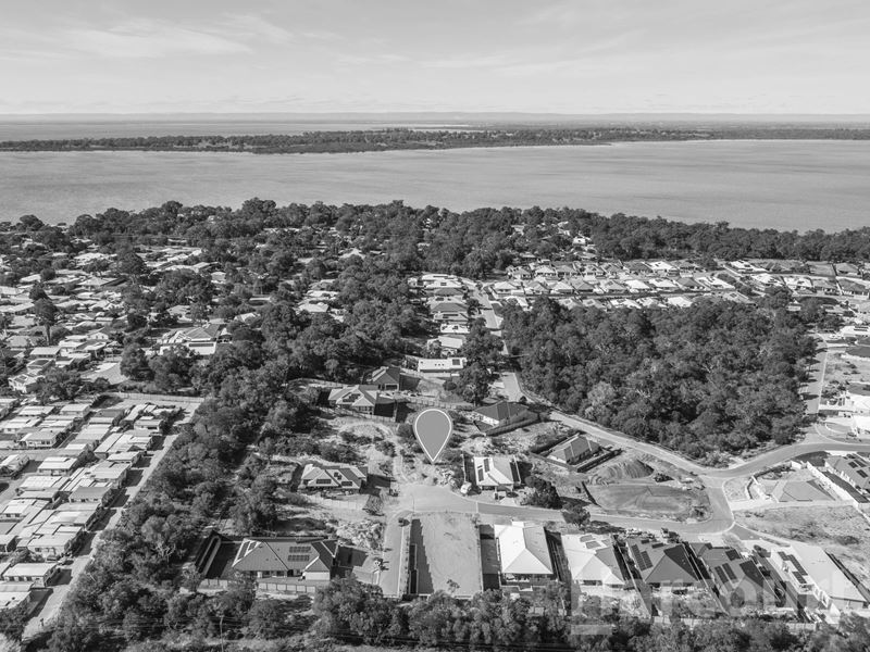10 Riverhill Crest, Dawesville