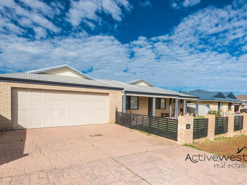 14 Sander Street, Tarcoola Beach