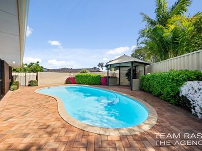 24 Chambers Way, Noranda WA 6062