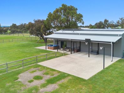 35 SAN SIMEON WAY, West Pinjarra WA 6208