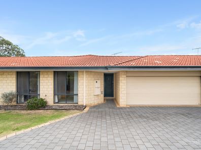 2/8 Davies Street, East Cannington WA 6107