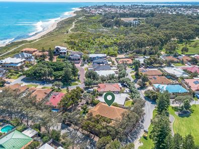 1 Noosa Court, Halls Head WA 6210