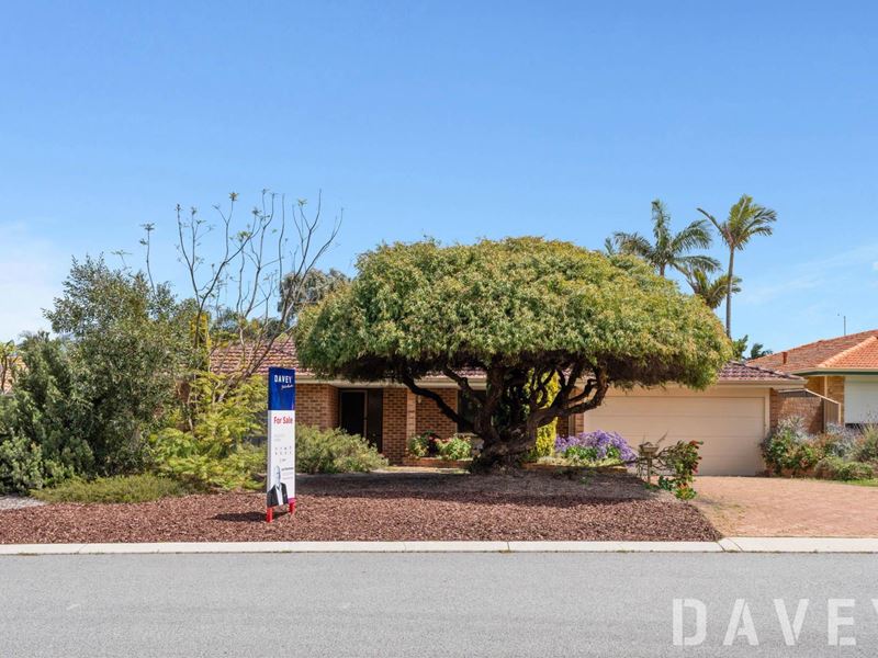 4 Ivory Court, Kingsley