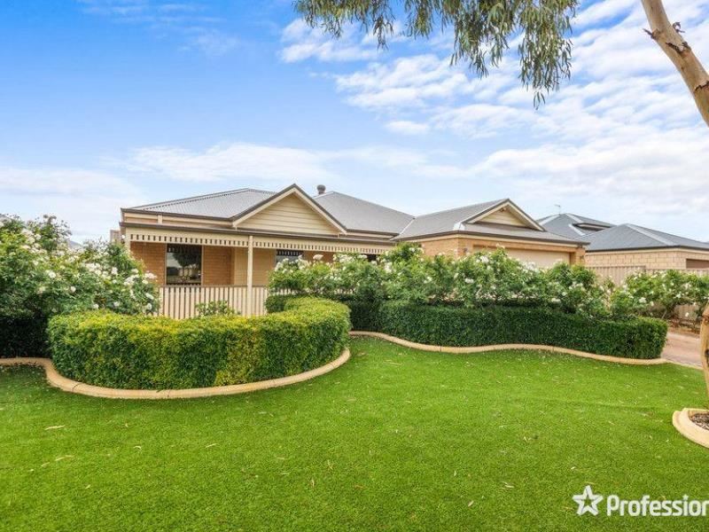 6 Pira Avenue, Karlkurla WA 6430