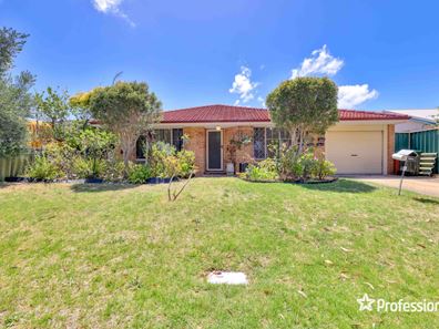 4 Bayonne Gardens, Port Kennedy WA 6172