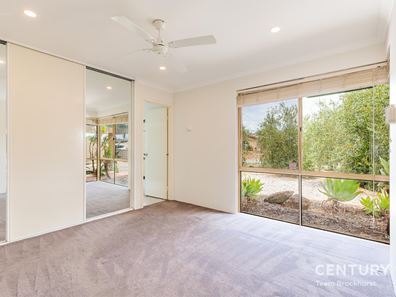 54 Baxter Close, Huntingdale WA 6110