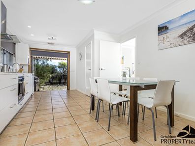 9 Roebuck Street, Mahomets Flats WA 6530