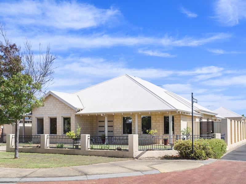24 Pianobox Boulevard, West Busselton WA 6280