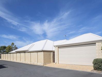 24 Pianobox Boulevard, West Busselton WA 6280