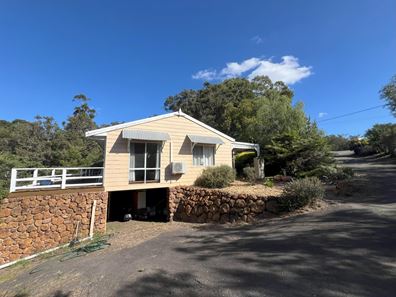 65 Minsterly Road, Ocean Beach WA 6333