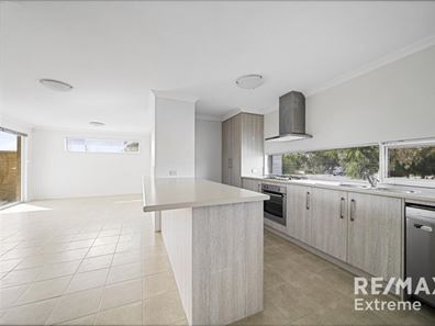 9/40 Roccella Loop, Ashby WA 6065
