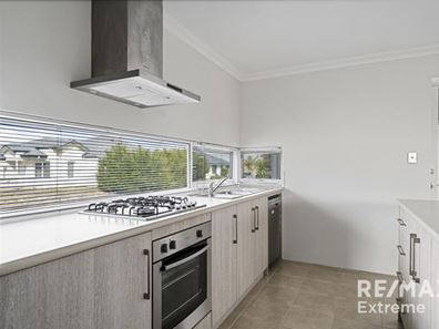 9/40 Roccella Loop, Ashby WA 6065