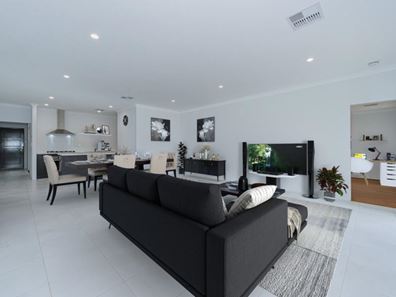34 Larimar Parade, Byford WA 6122