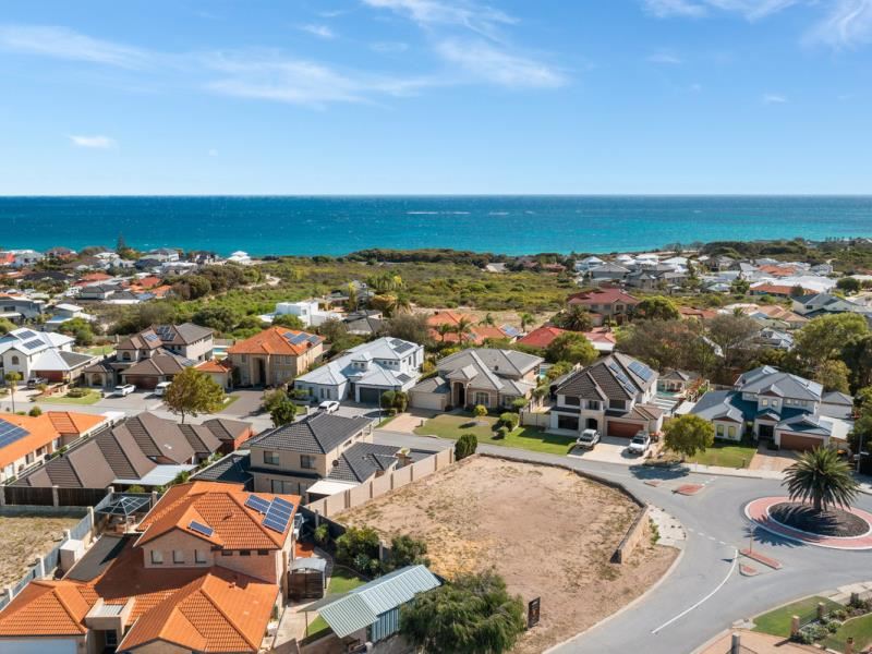 2 Manta Pass, Mindarie