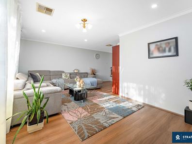 5 Glencairn Way, Parkwood WA 6147