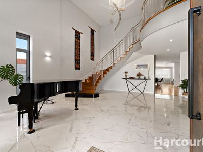 4 Finistere Island Retreat, Halls Head WA 6210
