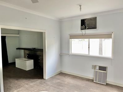 6 King Street, Waroona WA 6215
