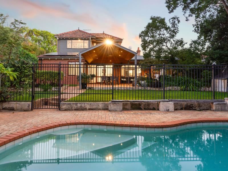 6 Winmarley Street, Floreat