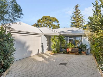 13A Chadwick Street, Hilton WA 6163