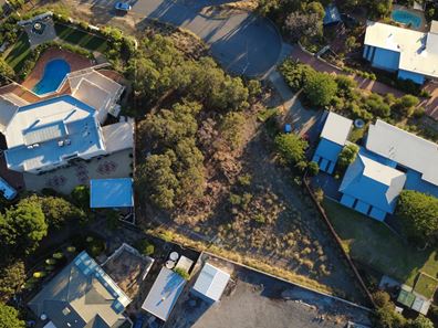 12 Boorabilla Way, Greenmount WA 6056