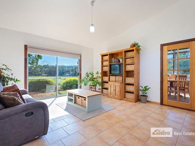 3051 Donnybrook-Boyup Brook Road, Mumballup WA 6225