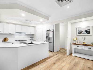 18a Dean Street, Karrinyup WA 6018