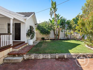 22 Ambrose Street, Innaloo WA 6018