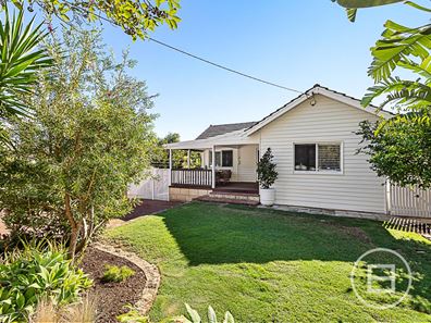 22 Ambrose Street, Innaloo WA 6018