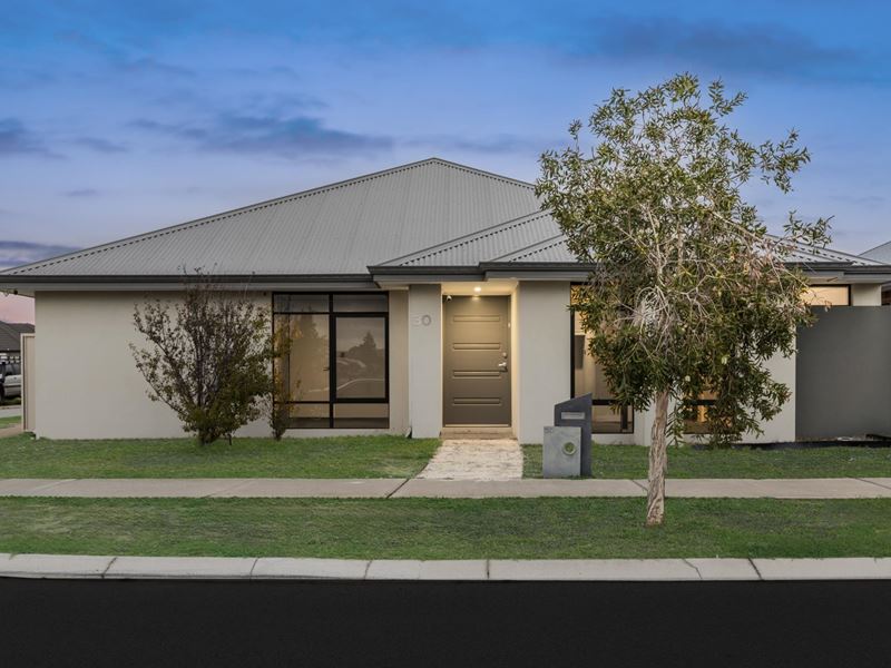 30 Silverthrone Road, Haynes WA 6112
