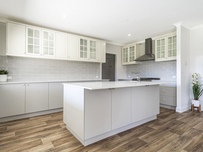 25 Turner Street, Serpentine