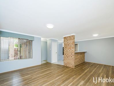 13/6 Lester Drive, Thornlie WA 6108