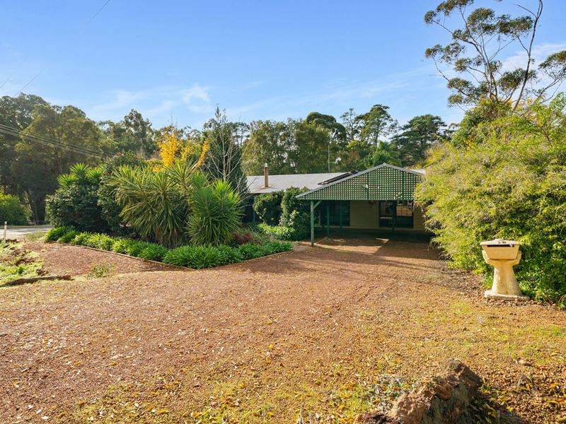16 Harris Place, Jarrahdale WA 6124