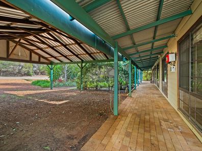 16 Harris Place, Jarrahdale WA 6124