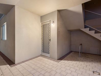 3/19 Melun Street, Spearwood WA 6163