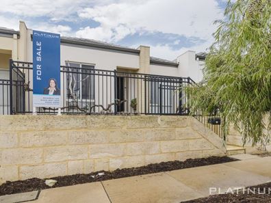 17 Altrincham Grove, Butler WA 6036