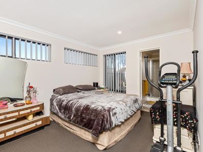 54 Somerford Promenade, Wellard WA 6170
