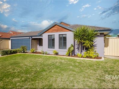 32 Shropshire Crescent, Butler WA 6036